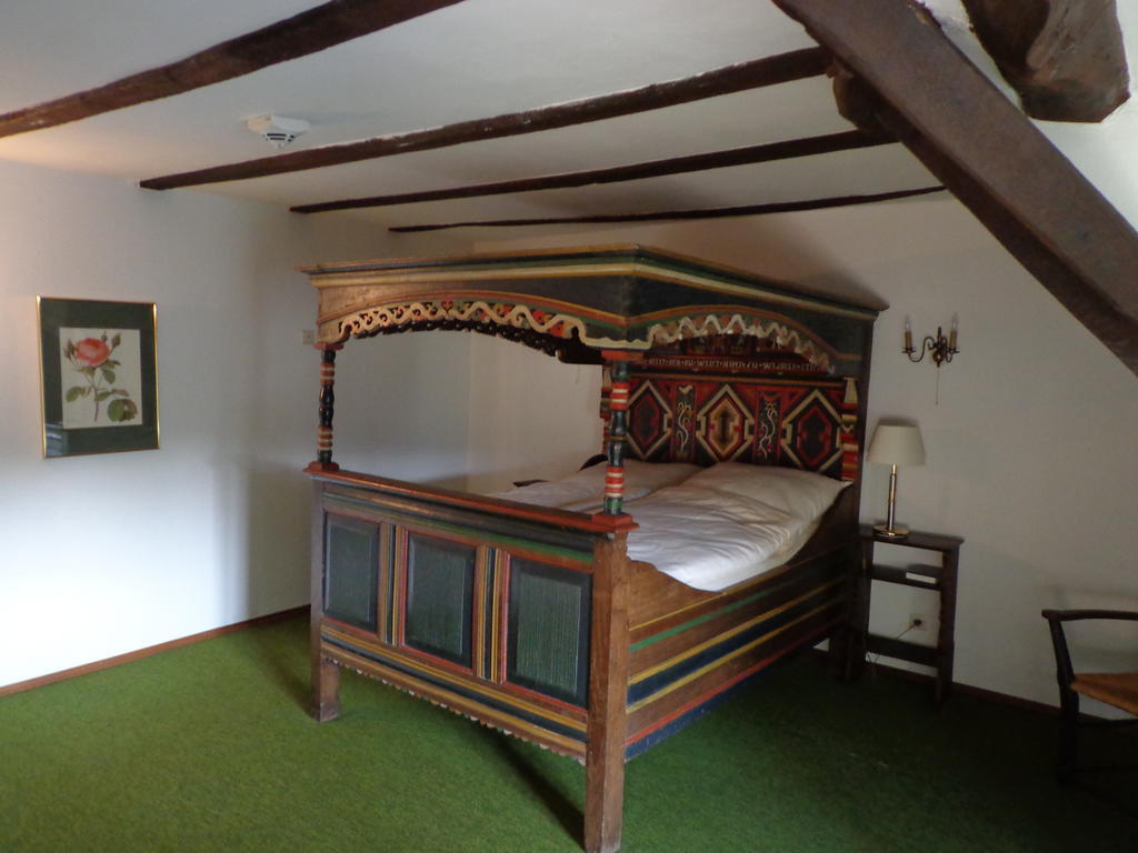 Kürten Hotel & Restaurant Gut Hungenbach الغرفة الصورة
