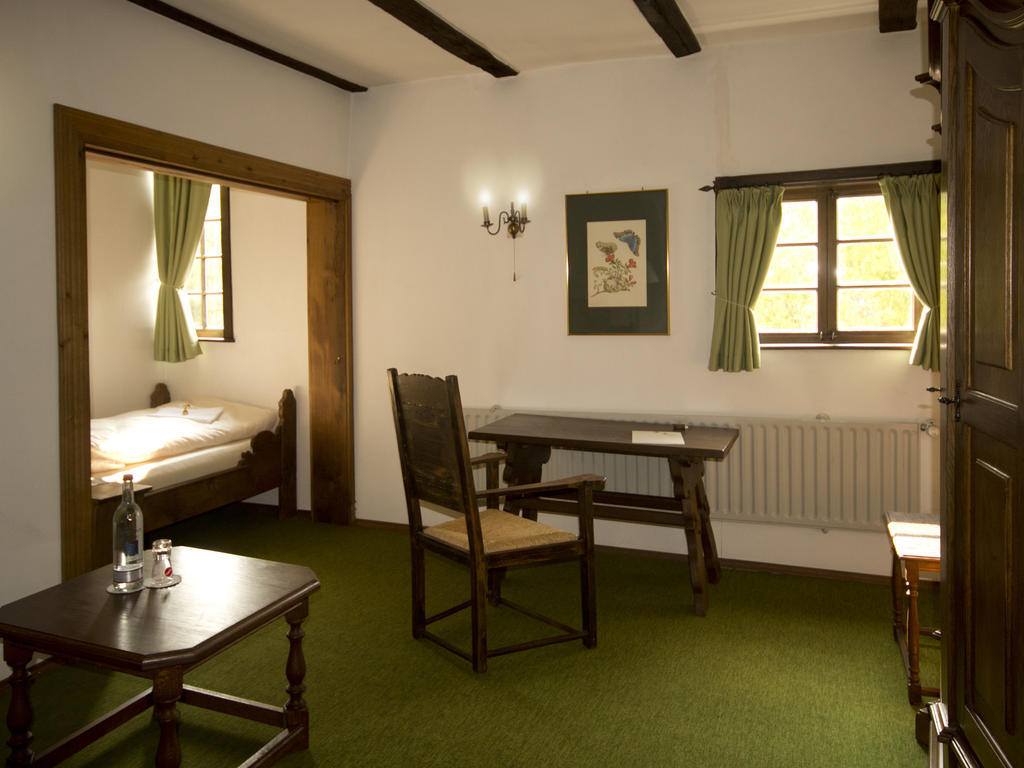 Kürten Hotel & Restaurant Gut Hungenbach الغرفة الصورة