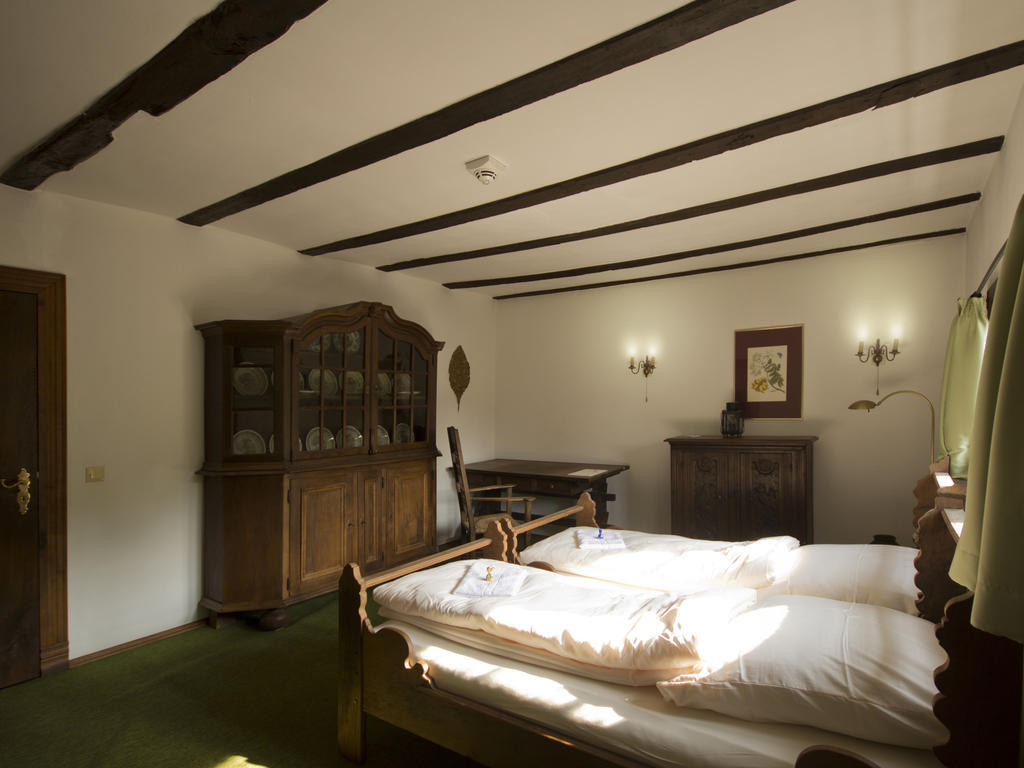 Kürten Hotel & Restaurant Gut Hungenbach الغرفة الصورة